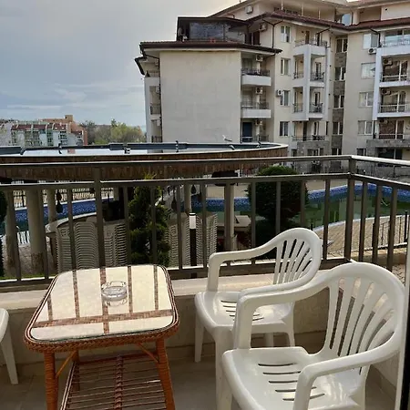 Sunny Hills Apartmán *
